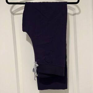 Figs Livingston Basic Scrub Bottom, dark purple, size small